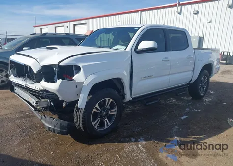 2019 Toyota Tacoma Trd Sport z USA, uszkodzony, nr VIN 3TMCZ5AN3KM287795